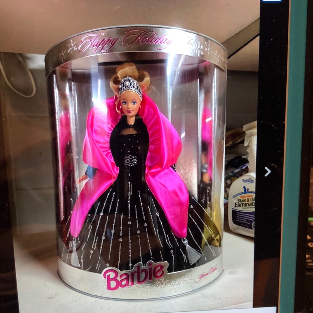 Happy Holiday 1998 Barbie